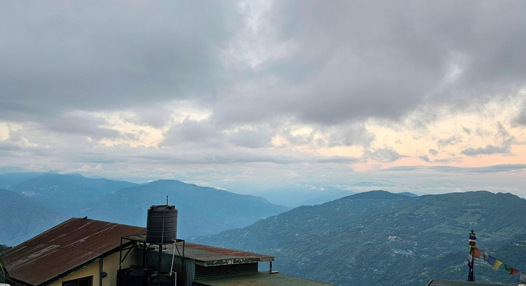 Hotel Golden Orchid Darjeeling  Exterior photo