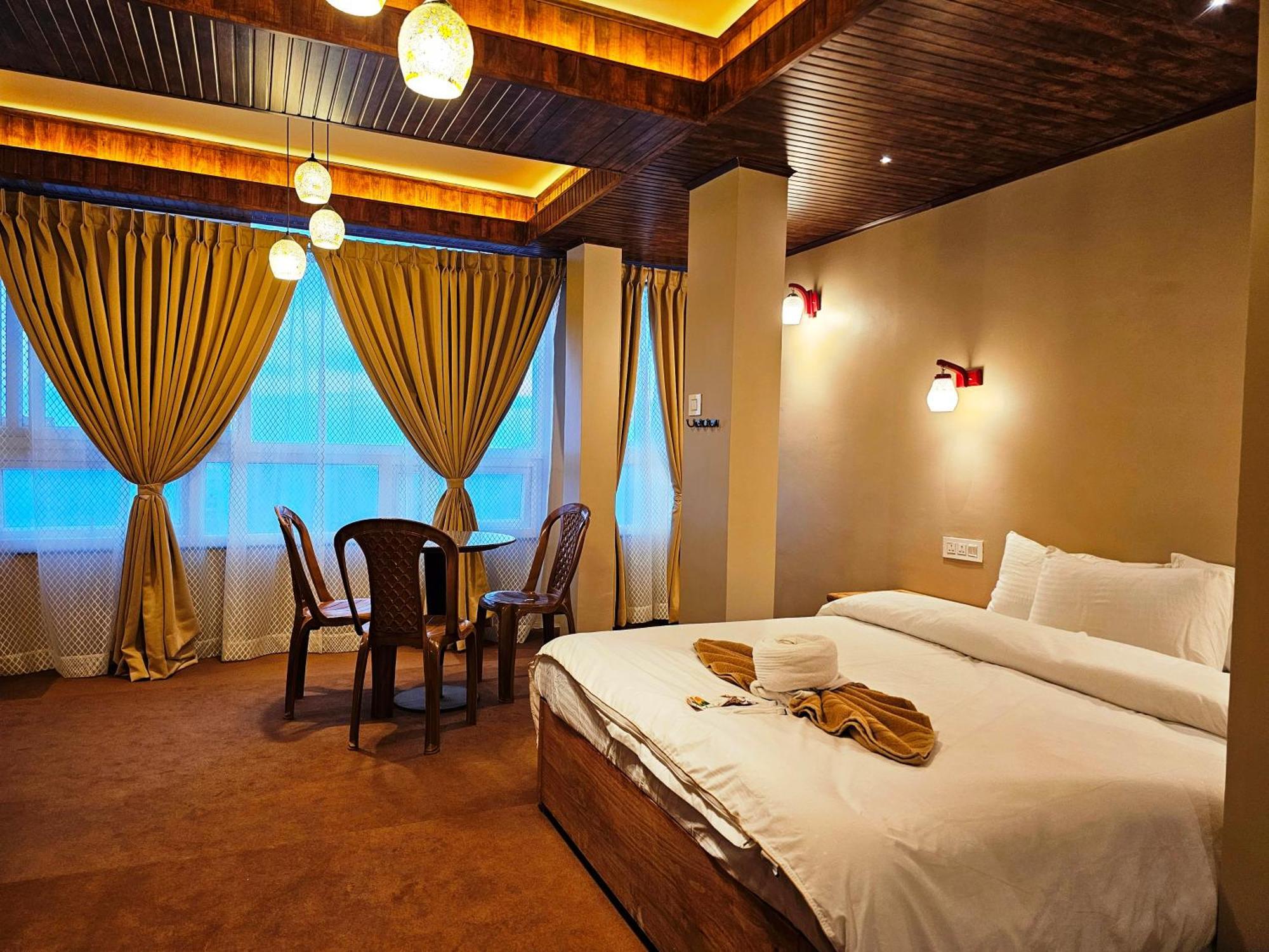 Hotel Golden Orchid Darjeeling  Exterior photo