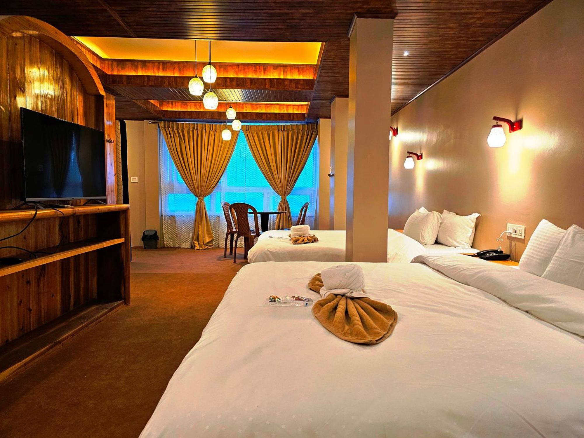 Hotel Golden Orchid Darjeeling  Exterior photo